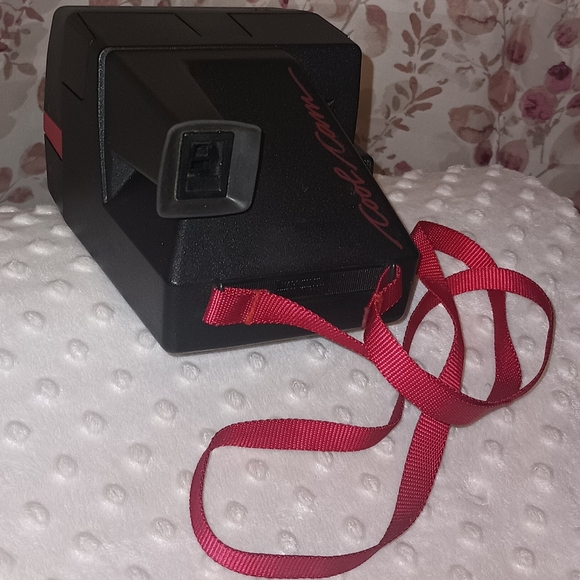 Cool Cam Polaroid - Picture 4 of 7